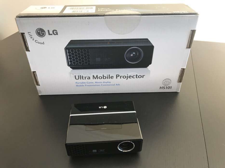 Mini Projetor LG como novo