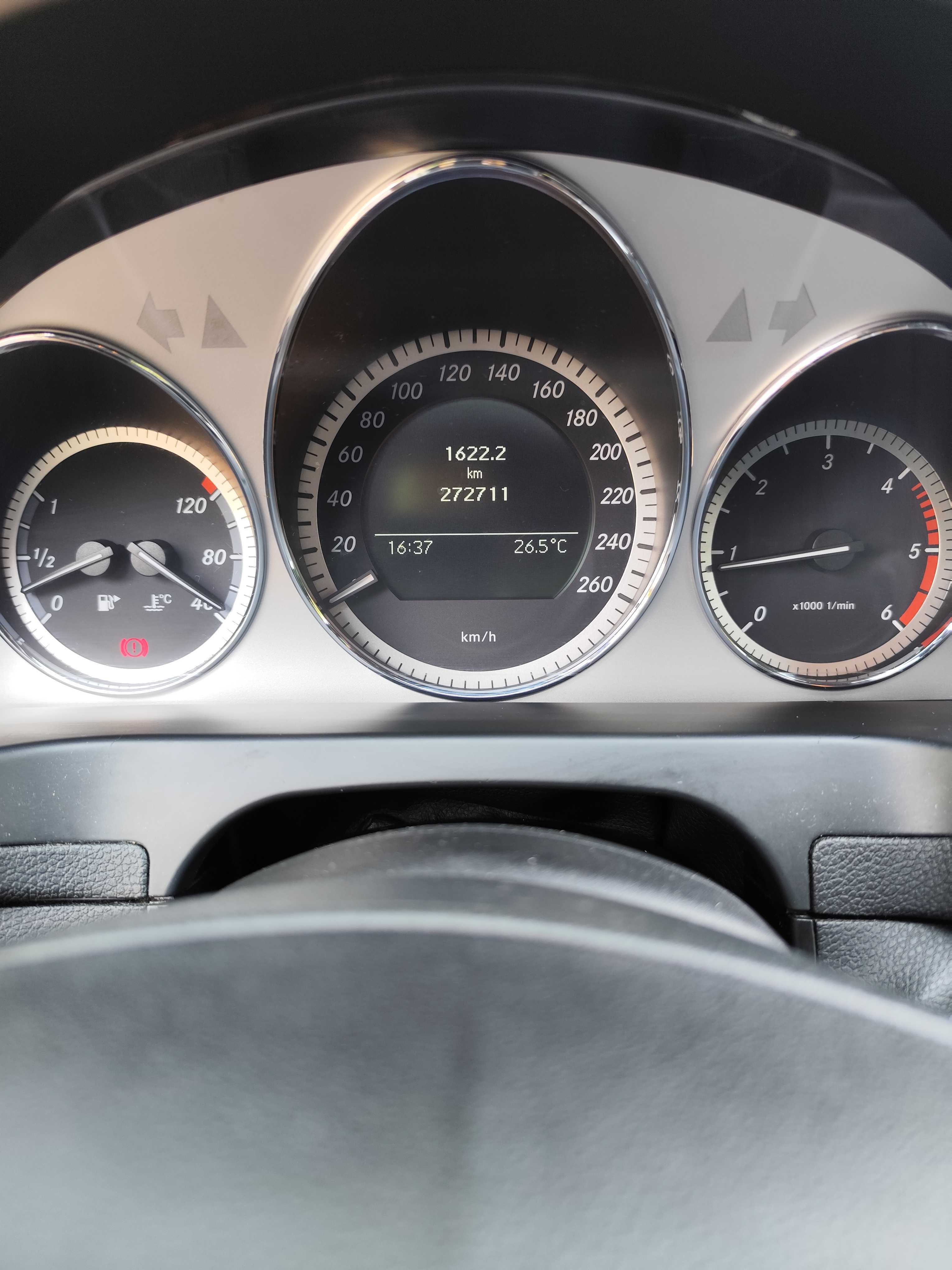 Mercedes Benz c220 cdi