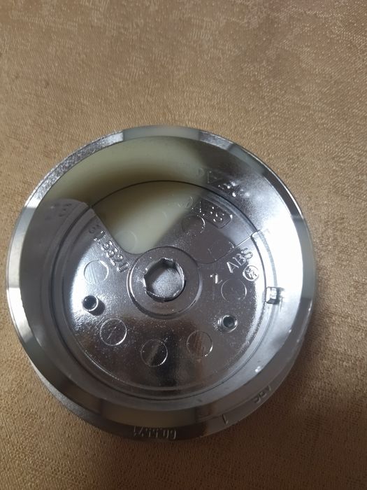 Держатель для стеклянной полочки