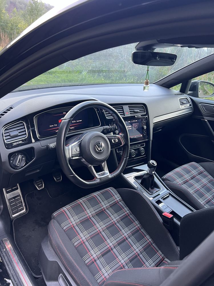 VW Golf 7.5 GTI Manual 58.000 km