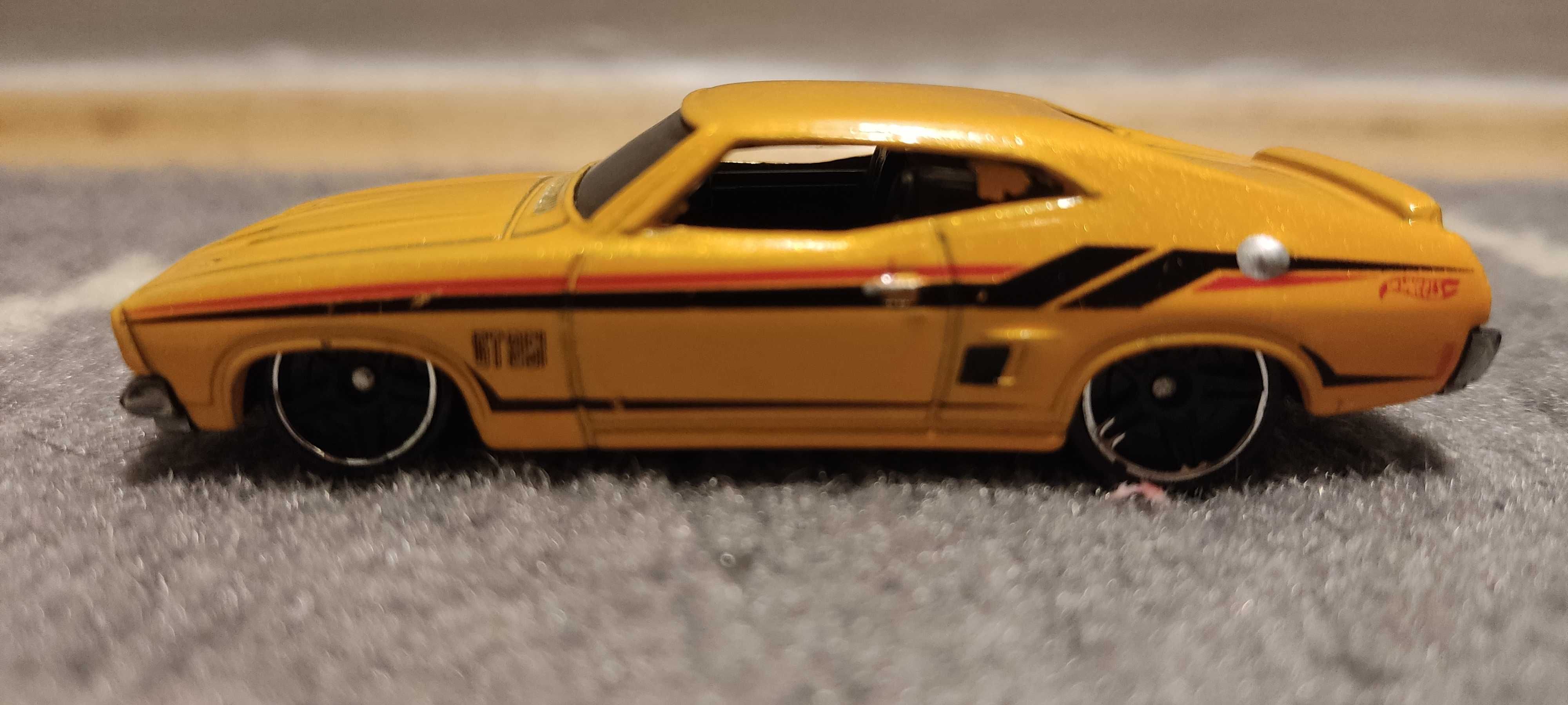 Hot Wheels HW Showroom '73 Ford Falcon XB - Yellow