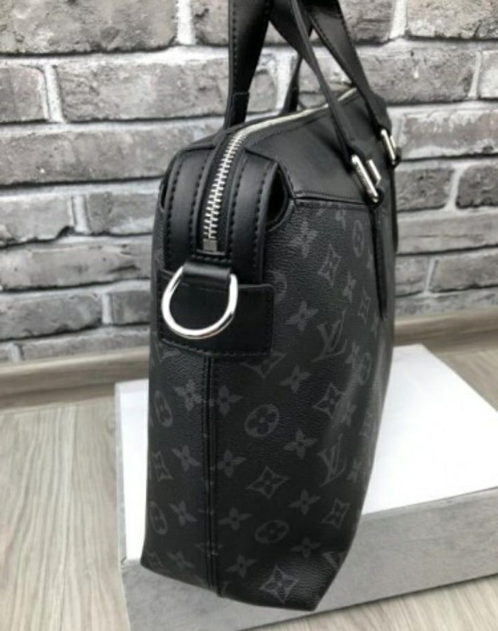 Мужская сумка планшет Louis Vuitton кожа