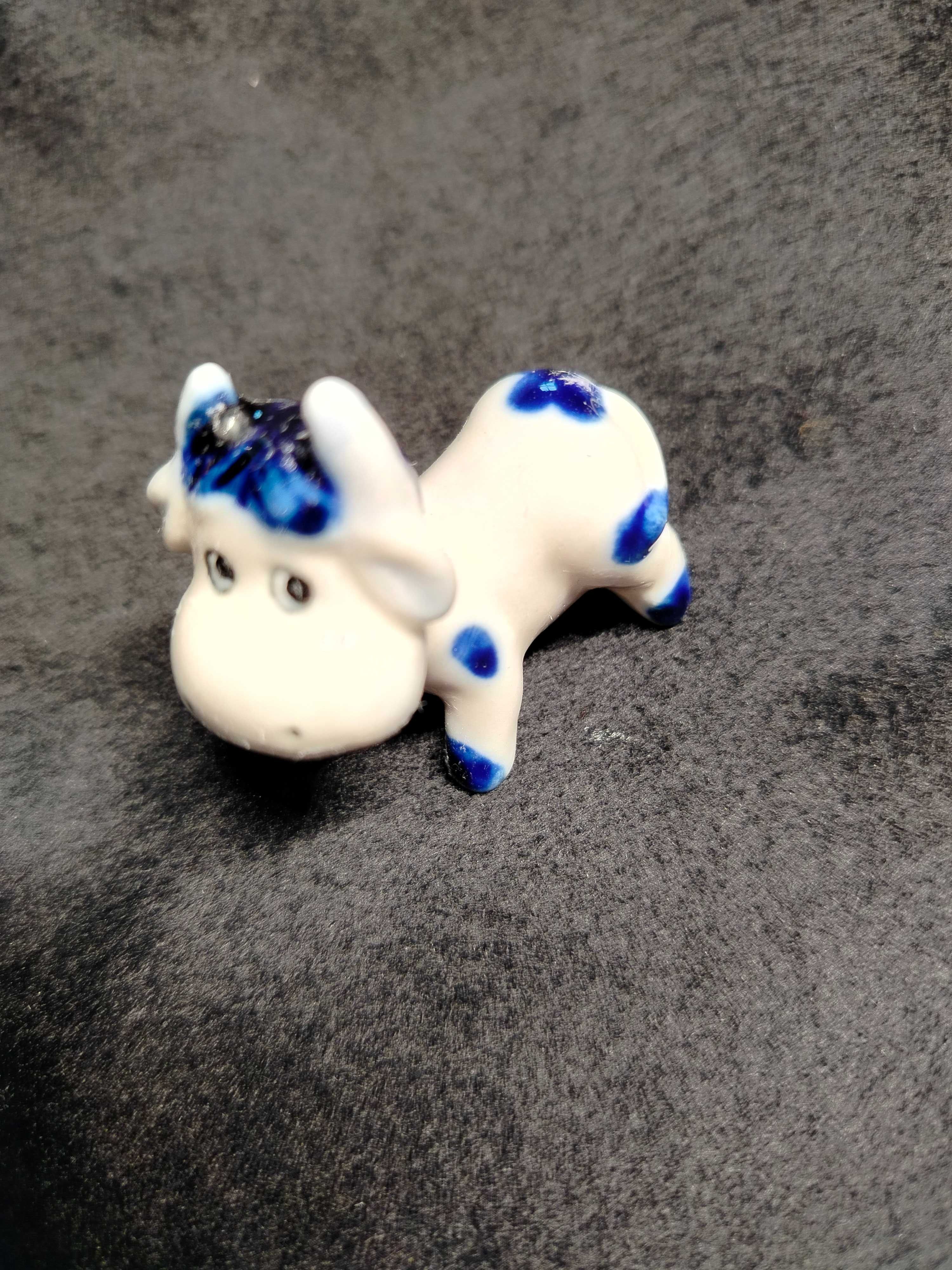 Figurka porcelanowa Vintage krówka