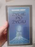 Życie po życiu Moody Raymond