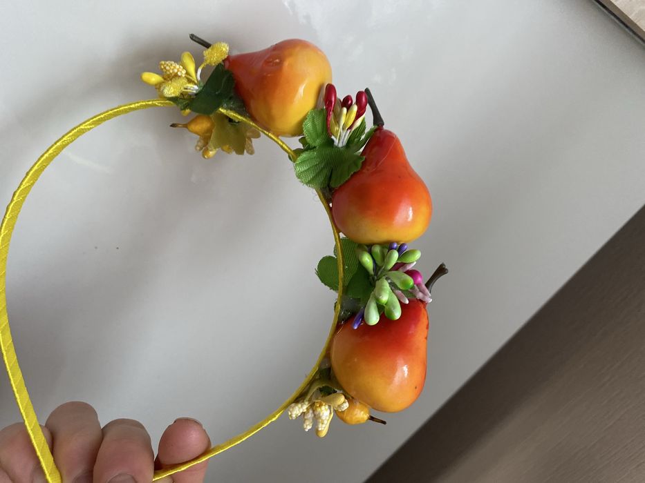 Обруч груша для дівчинки