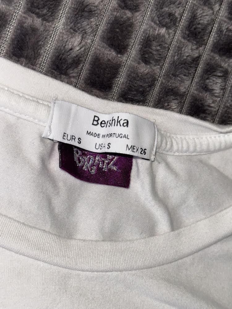 Crop top bershka x bratz rozmiar S