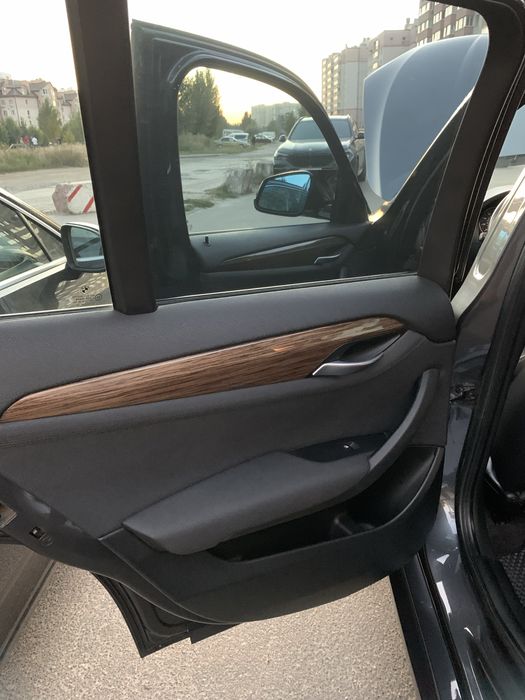 BMW X1 2012 (M пакет)