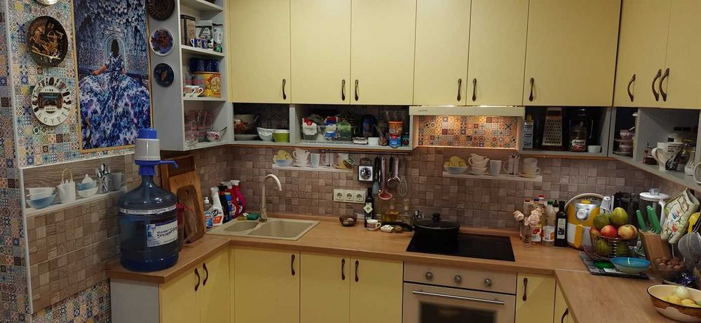 Комфортная, тёплая 2 (+1) квартира с персональным входом.