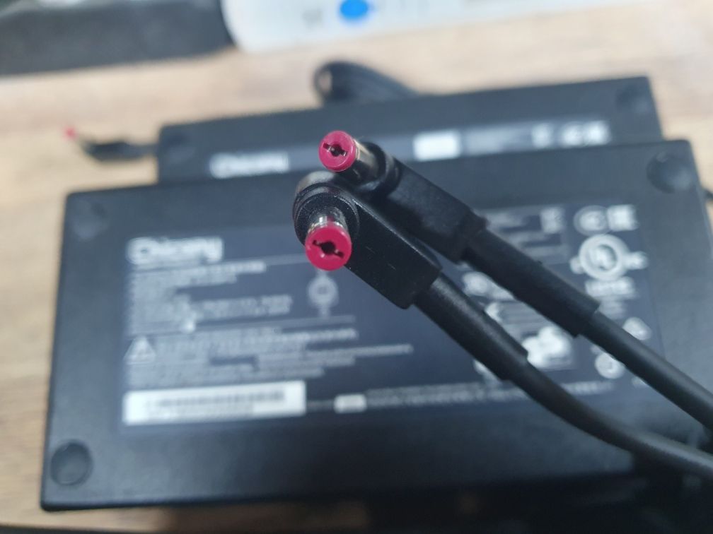 Зарядка зарядное блок живлення Acer/Chicony 230w 19.5v/11.8a 5.5×1.7mm