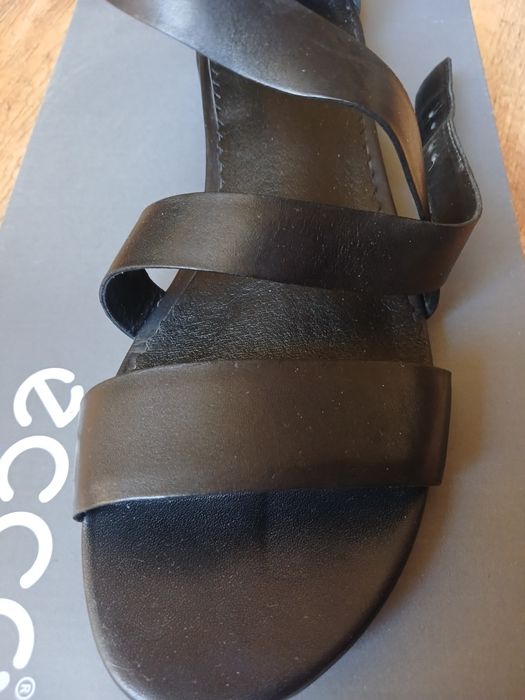 Шкіряні босоніжки ecco