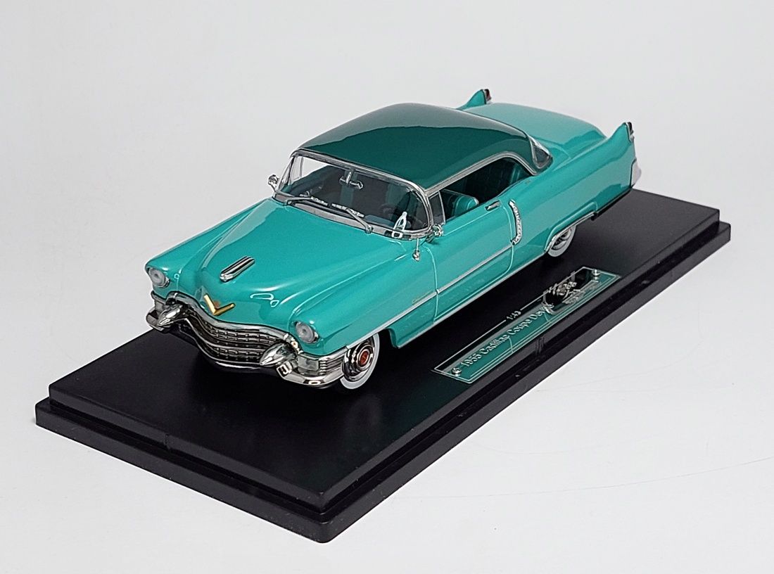 (GFCC) 1:43 1955 Cadillac Coupe Deville масштабна модель