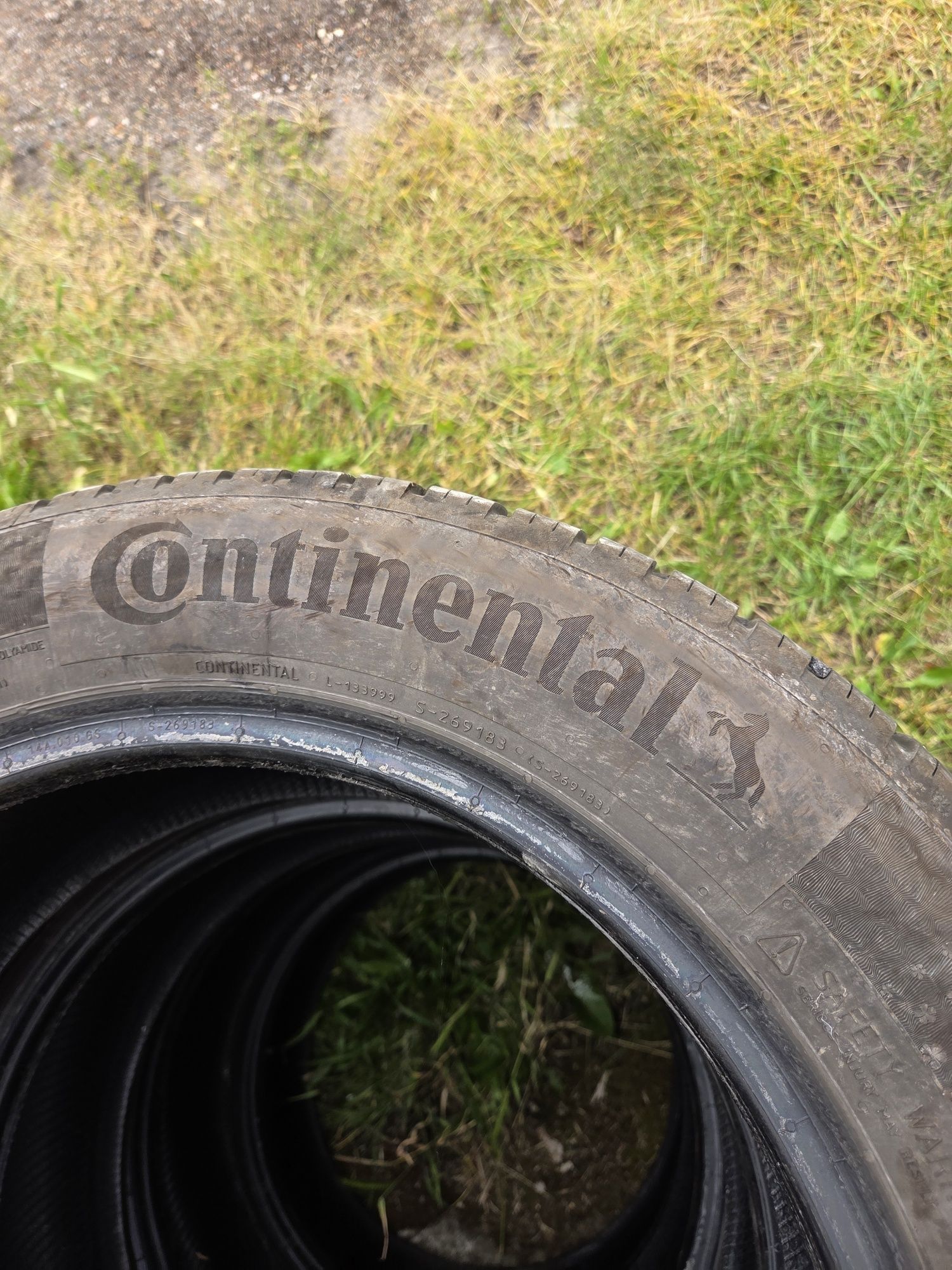 Opony caloroczne  205 55r16  Continental  rok 2024