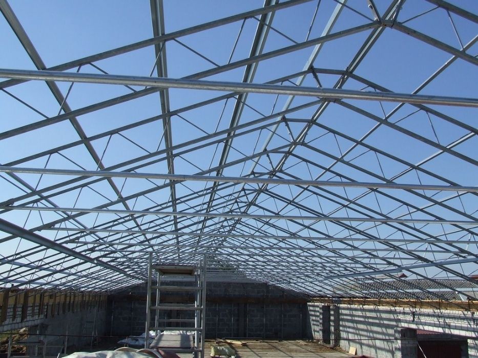 Konstrukcja stalowa 6,32m hali wiaty magazynu obory kratownice dachowe
