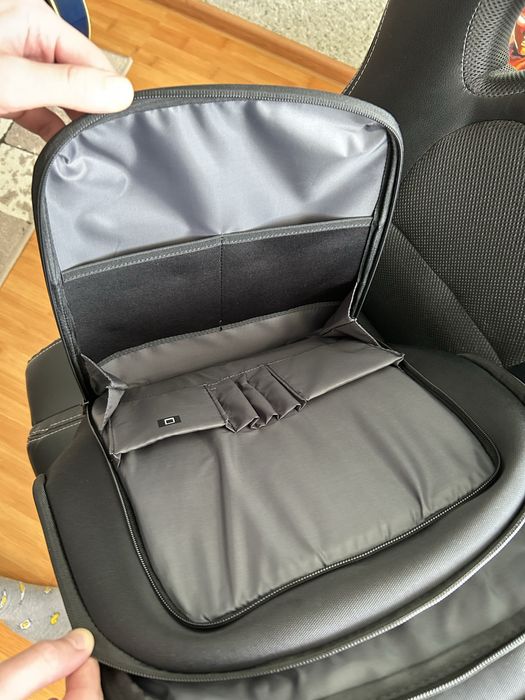 Рюкзак для ноутбука Lenovo Legion Black (GX40V10007)