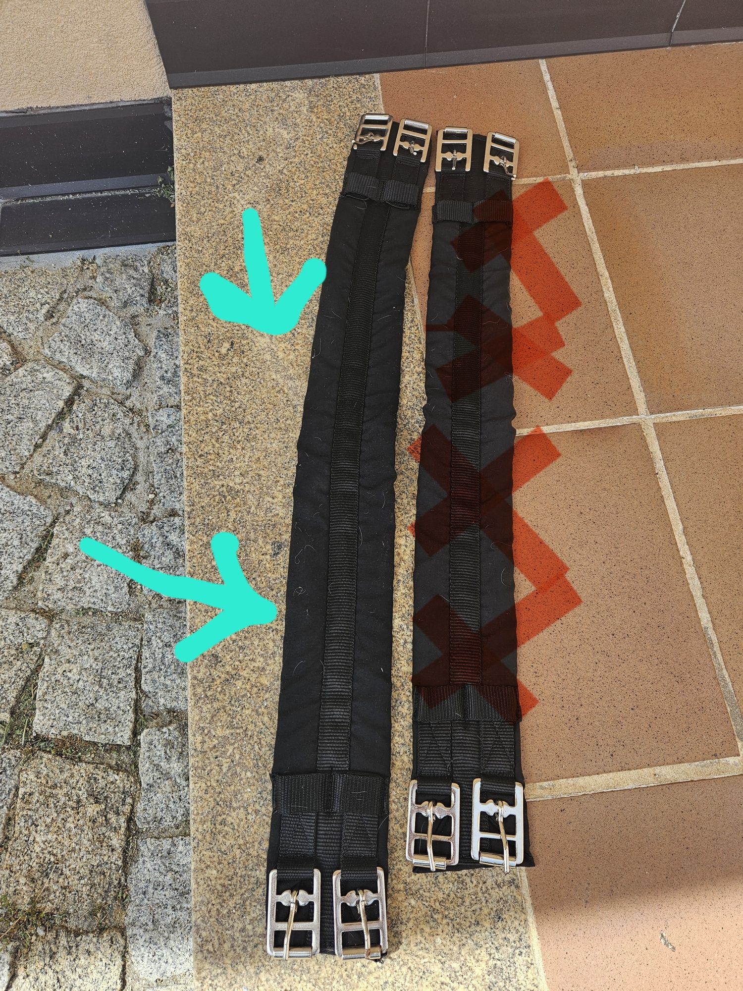 Material de equitação: Conjunto de sela e arreios usados