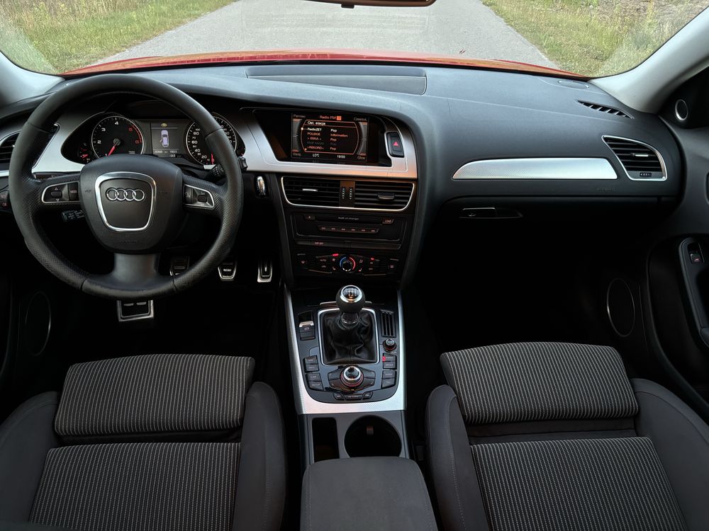 Audi a4 b8 s4 2.0tdi xenon alu18 Piekna!!