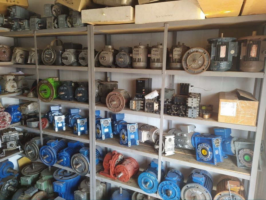 Електродвигун 220/380 вольт електромотор электродвигатель