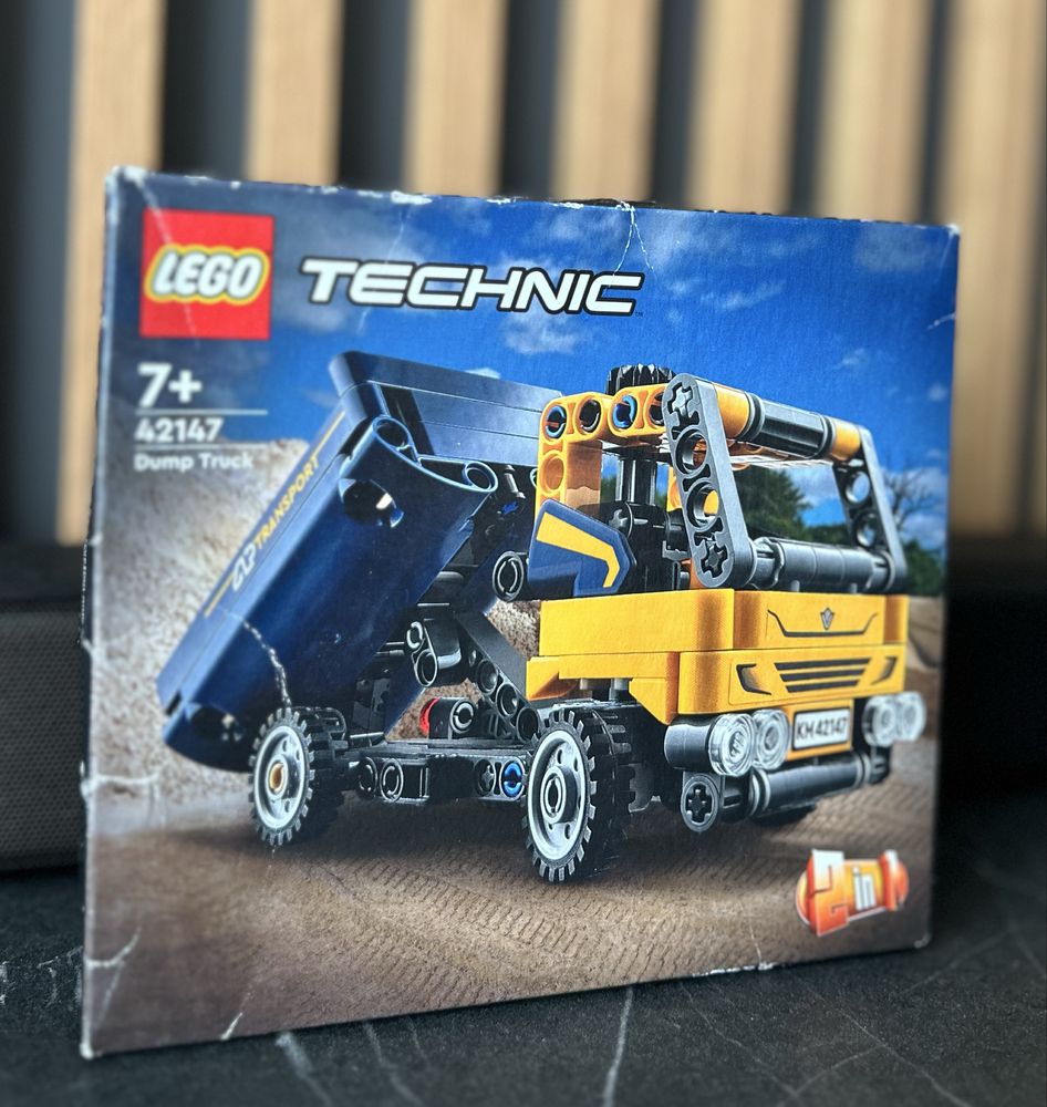Lego Technic Dump Truck (42147)