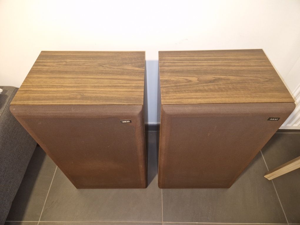 Kolumny Akai SW 157