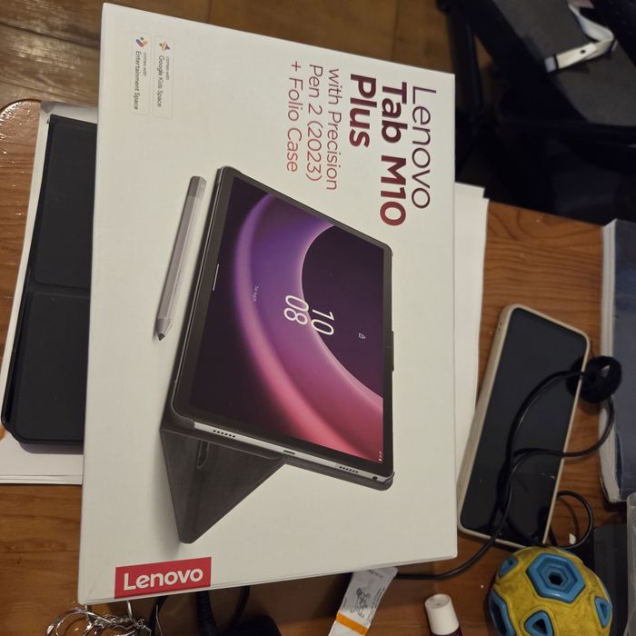 Vende-se 2 tablets M10 Lenovo 128gb