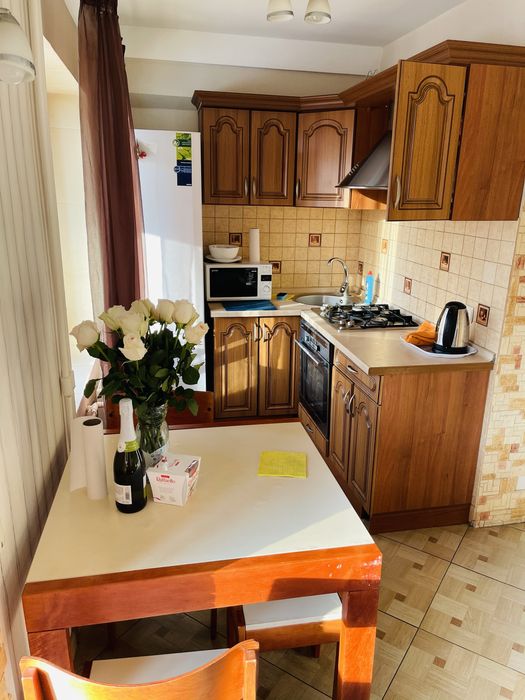 Здам подобово ,однокімнатну квартиру м.Лівобережна ,Дарниця