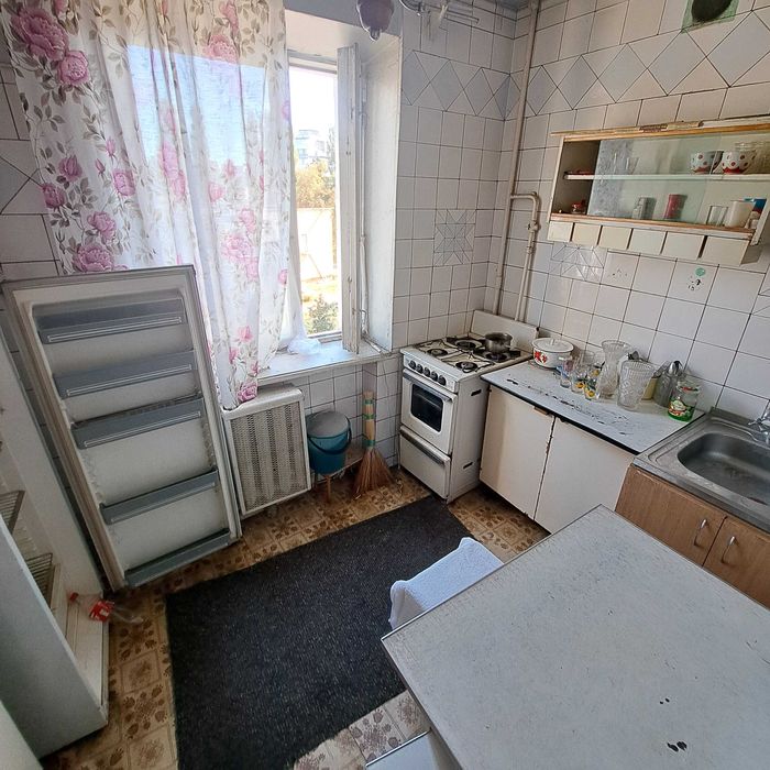 Здам 2х кімнатну квартиру 8000 гривень Зодчих 70