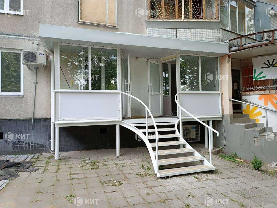 Аренда помещения возле метро Студенческая, 40 м2, SF-119133