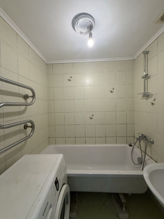 Продаж 3-ох кім квартири в Рясне 1