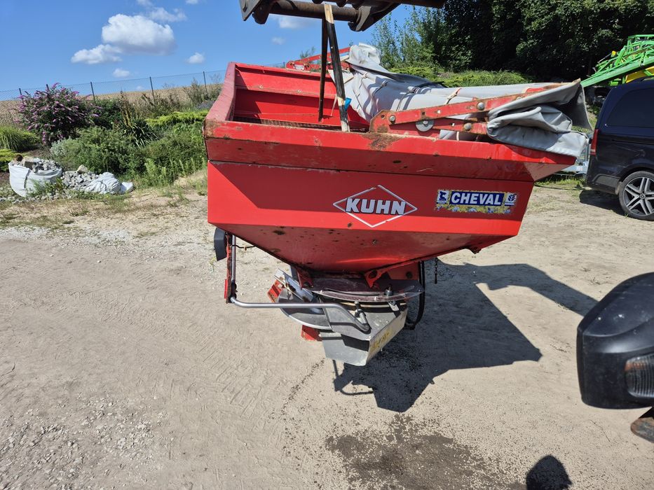 Rozsiewacz Kuhn Mds 1141