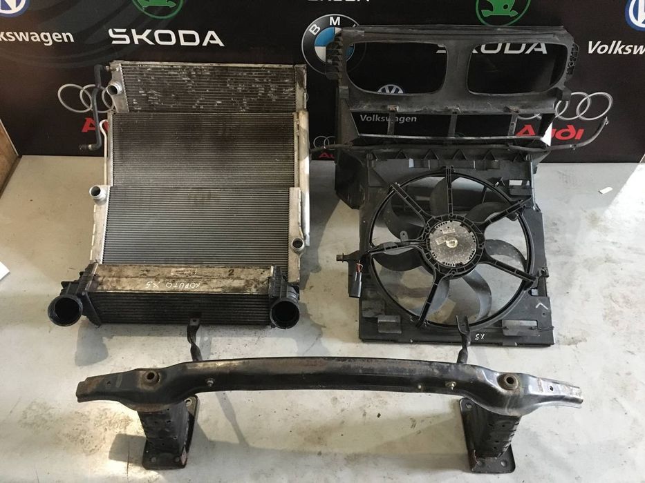 Телевізор панель радіатор вентилятор з дифузором бмв BMW X5 E70 F10 11