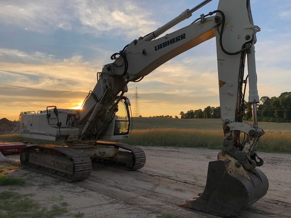 Usługi Koparkami gąsienicowymi, kołowymi.KOPANIE STAWÓW,ROBOTY ZIEMNE