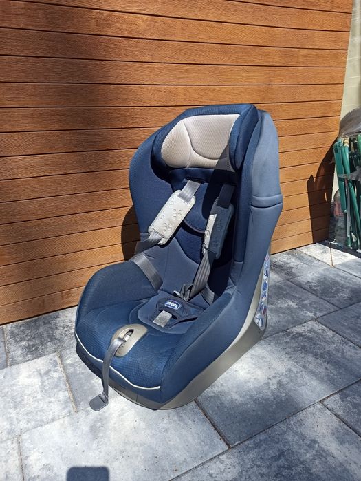Fotelik samochodowy Chicco 9-18 kg