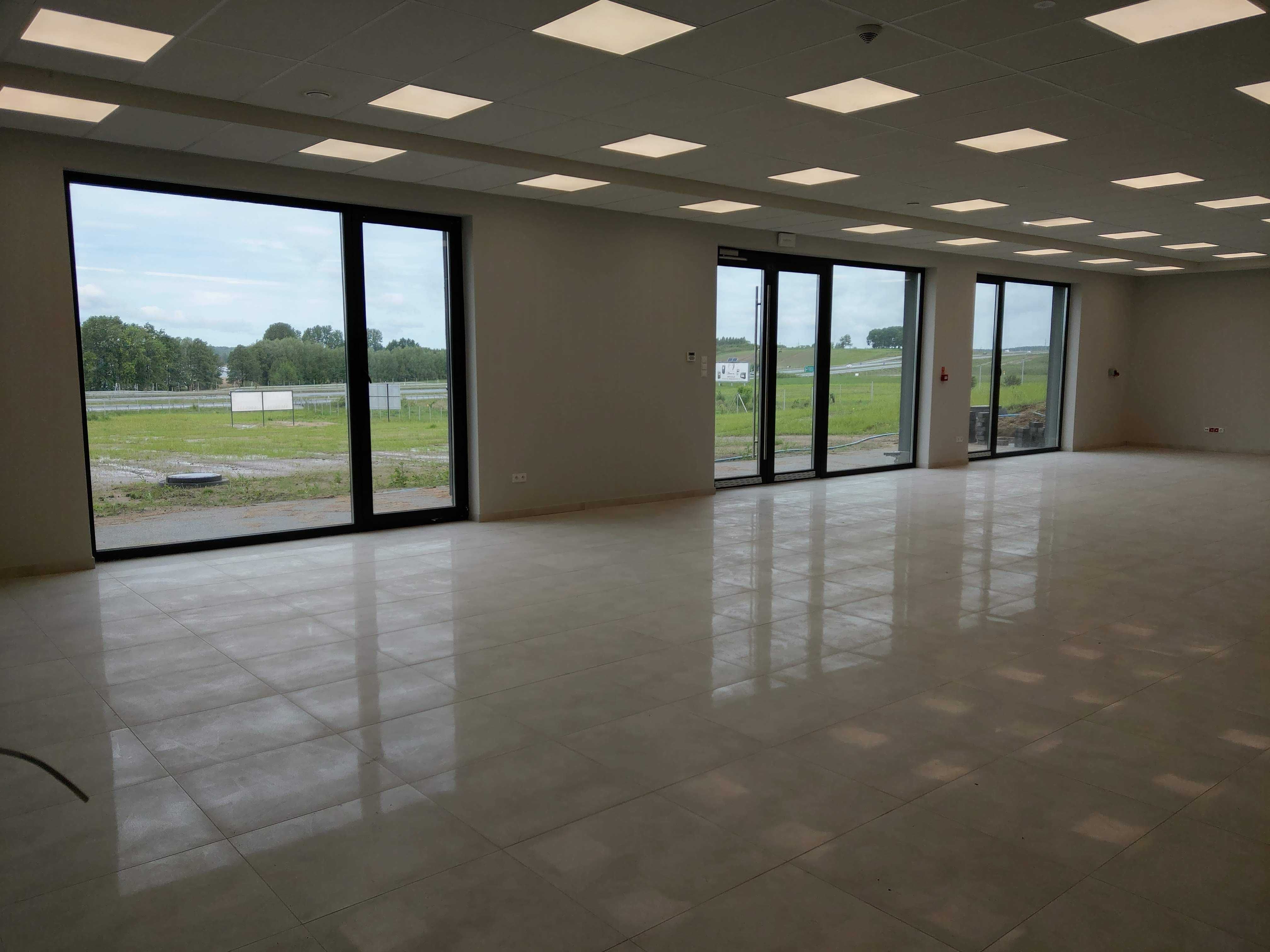 Wynajmę lokal biurowo-handlowy 170m2