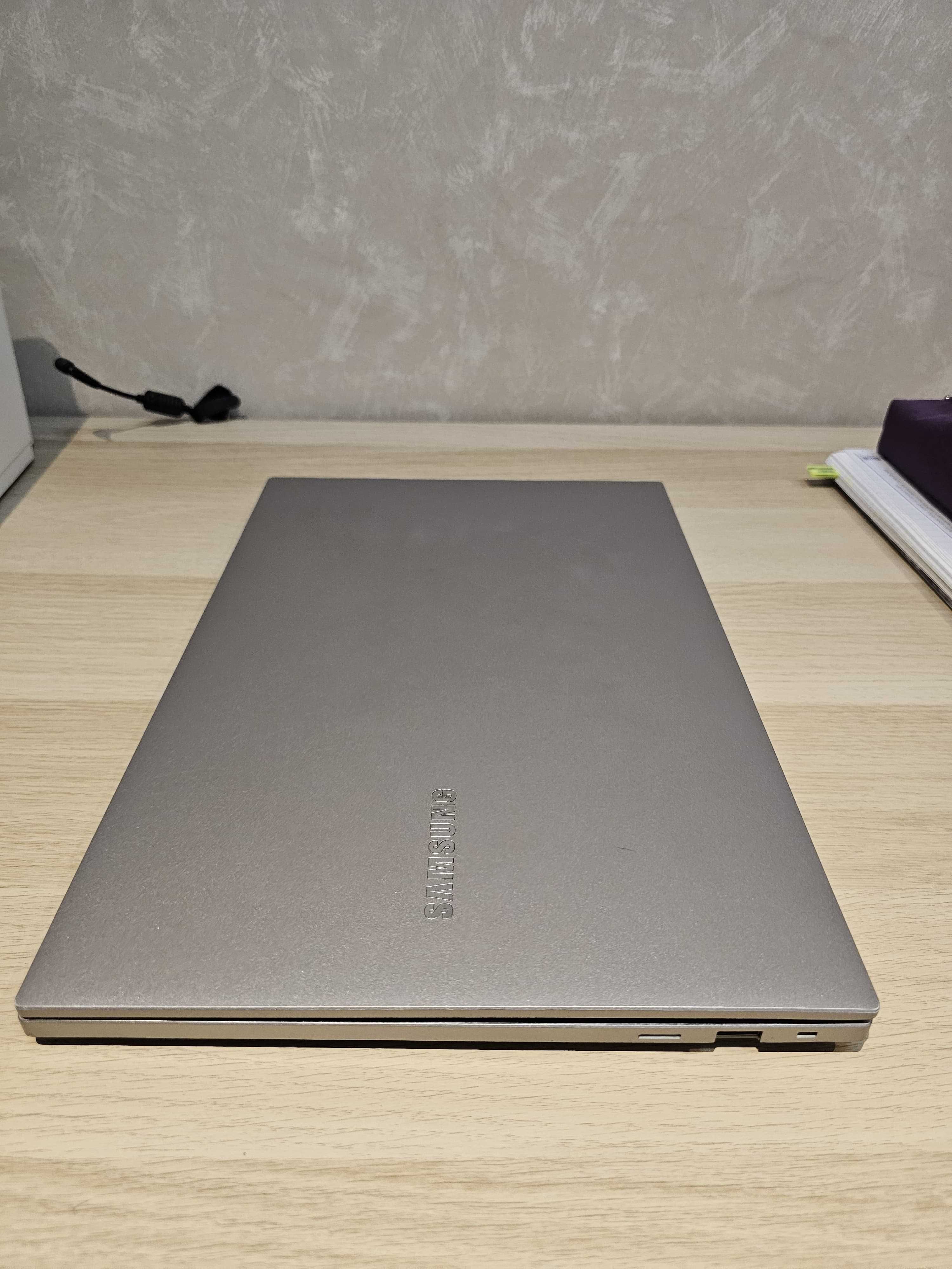 Notebook Samsung 1TB portátil