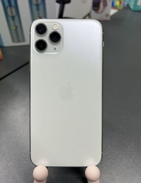 Продам iPhone 11 pro