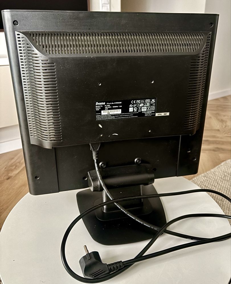 Monitor iiyama prolite e1900s działa