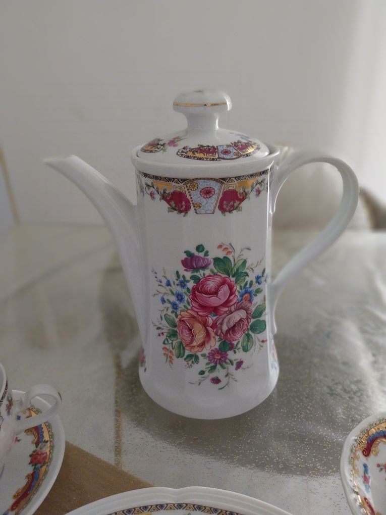 Conjunto loiça relíquia