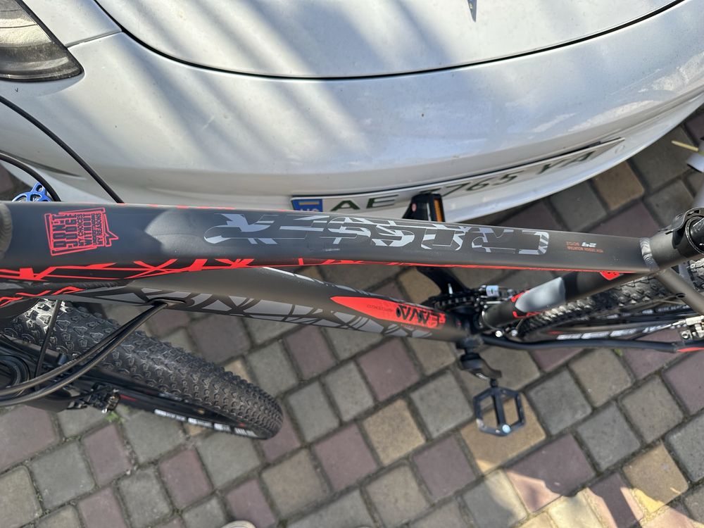 Crosser Фірмовий велосипед Алюмінева рама Велосипед 29*  13,6 кг