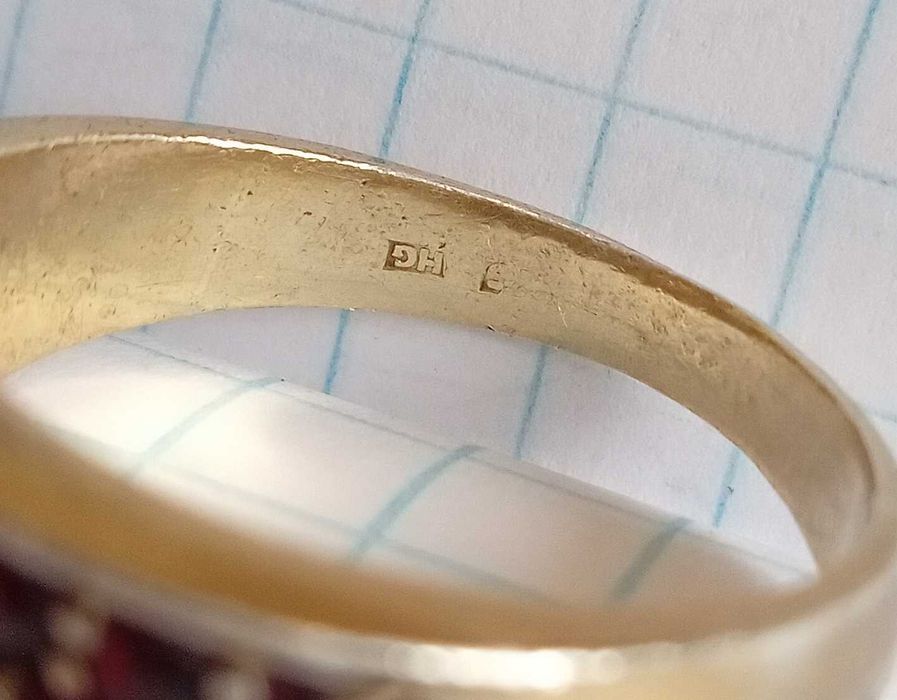 Вінтажне кольцо з натуральними чеськими гранатами Срібло 925, позолота