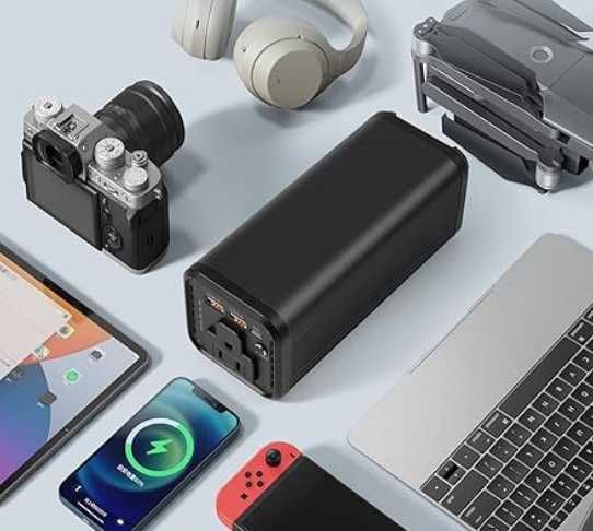 Портативна зарядна станція powerbank з розеткою на 27000 mAh