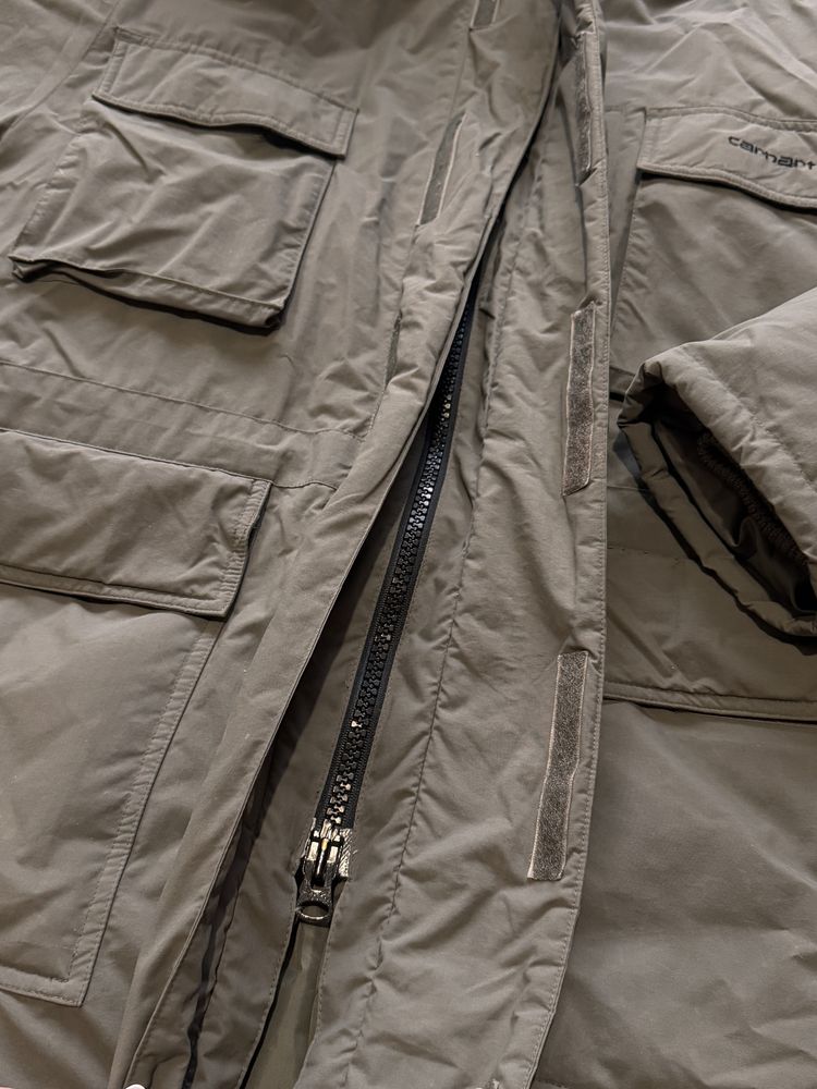 Пуховик Carhartt