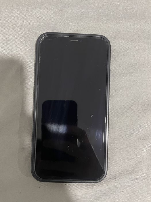 Iphone 11 64gb em otimo estado