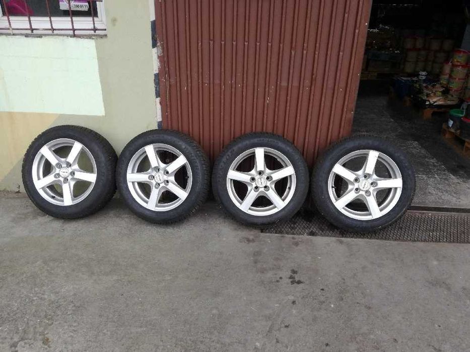 Alum Felgi 5x100 z Oponami zimowymi Dunlop195/60 R16 Stan bdb
