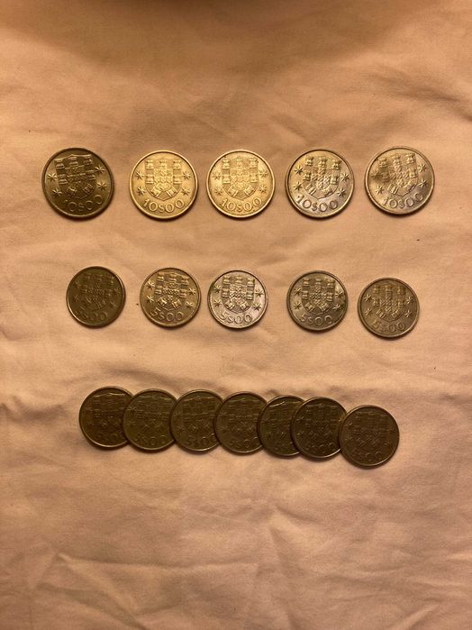 Lote de moedas de escudo, circuladas