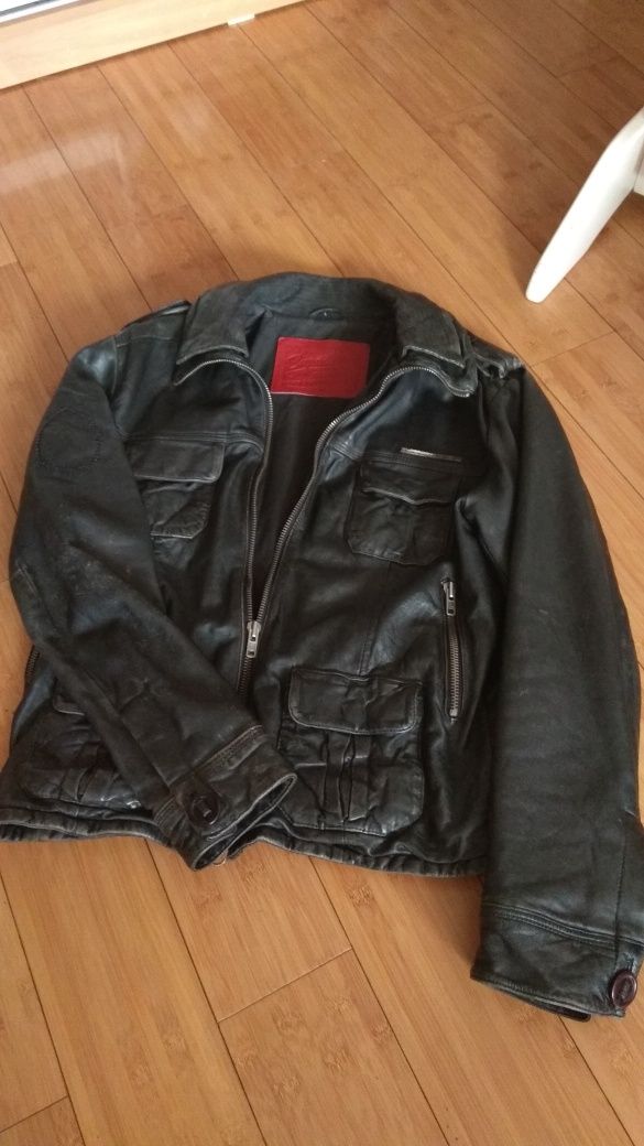 Кожаная куртка, пилот, бомбер, косуха. SuperDry