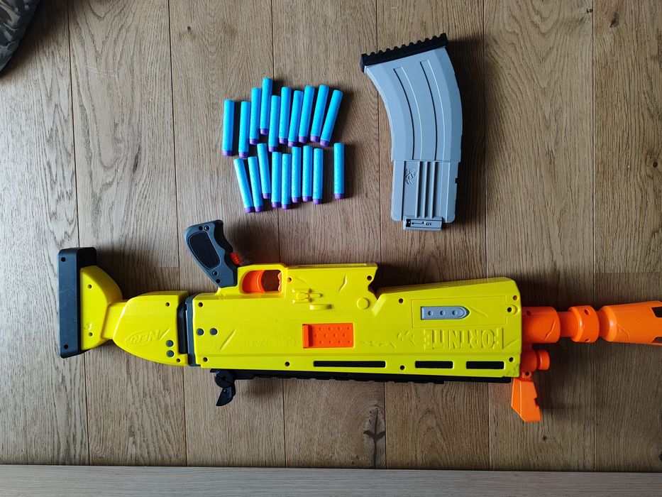 Karabin Nerf x Fotrnite scar