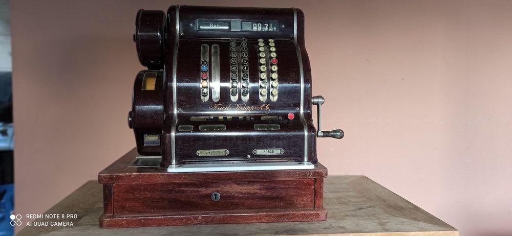 Stara kasa Friedrich Krupp AG  loft bar design