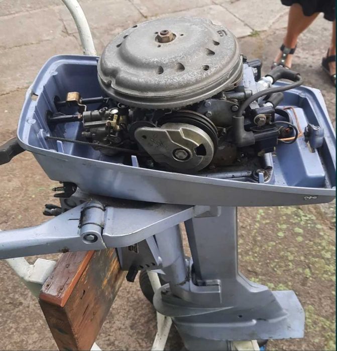 Silnik zaburtowy EVINRUDE