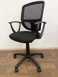 РАСПРОДАЖА офисные кресла стулья руководителя