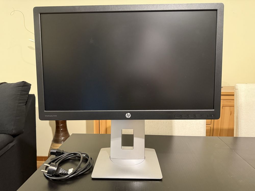 Monitor HP EliteDisplay E232